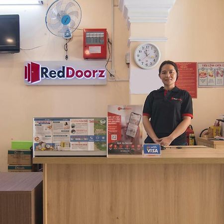 Reddoorz Near Khu Che Xuat Tan Thuan 2 Hotel Ho Chi Minh City Exterior photo