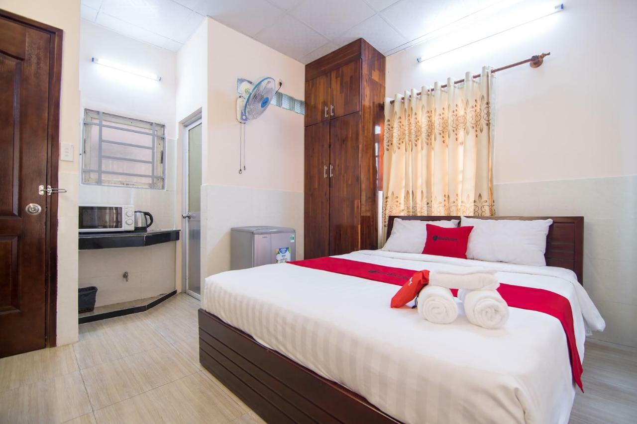 Reddoorz Near Khu Che Xuat Tan Thuan 2 Hotel Ho Chi Minh City Exterior photo