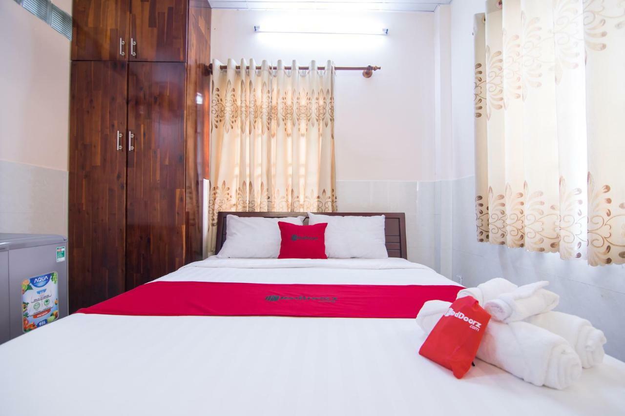 Reddoorz Near Khu Che Xuat Tan Thuan 2 Hotel Ho Chi Minh City Exterior photo