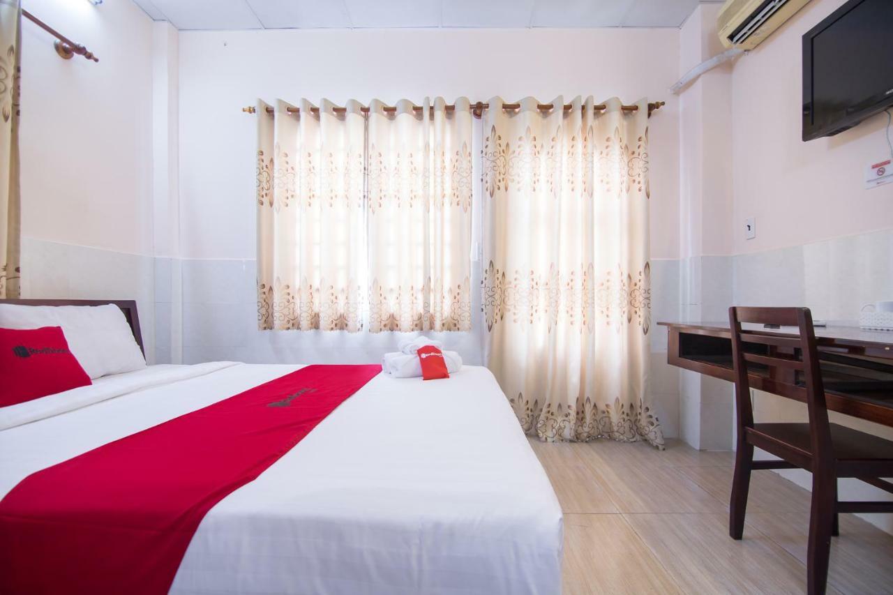 Reddoorz Near Khu Che Xuat Tan Thuan 2 Hotel Ho Chi Minh City Exterior photo