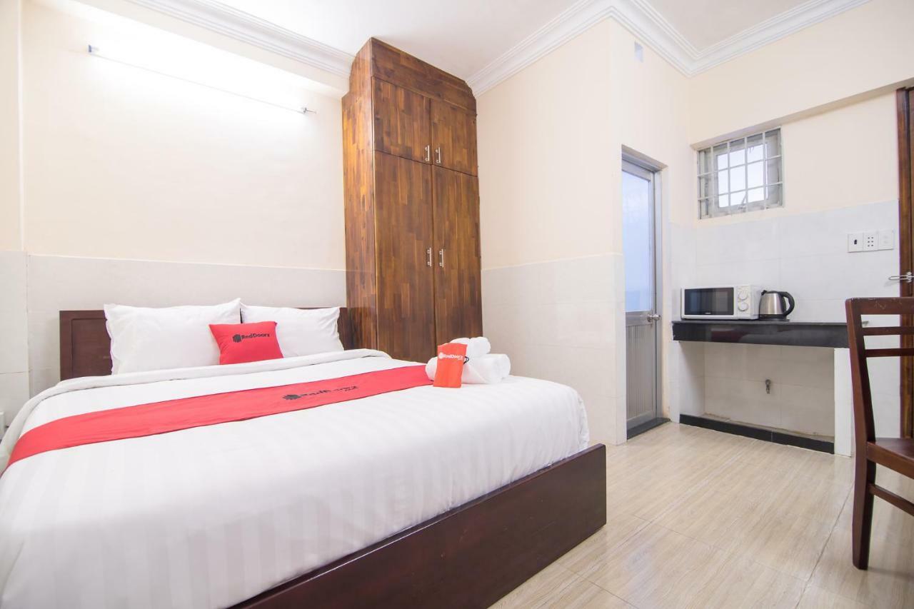 Reddoorz Near Khu Che Xuat Tan Thuan 2 Hotel Ho Chi Minh City Exterior photo