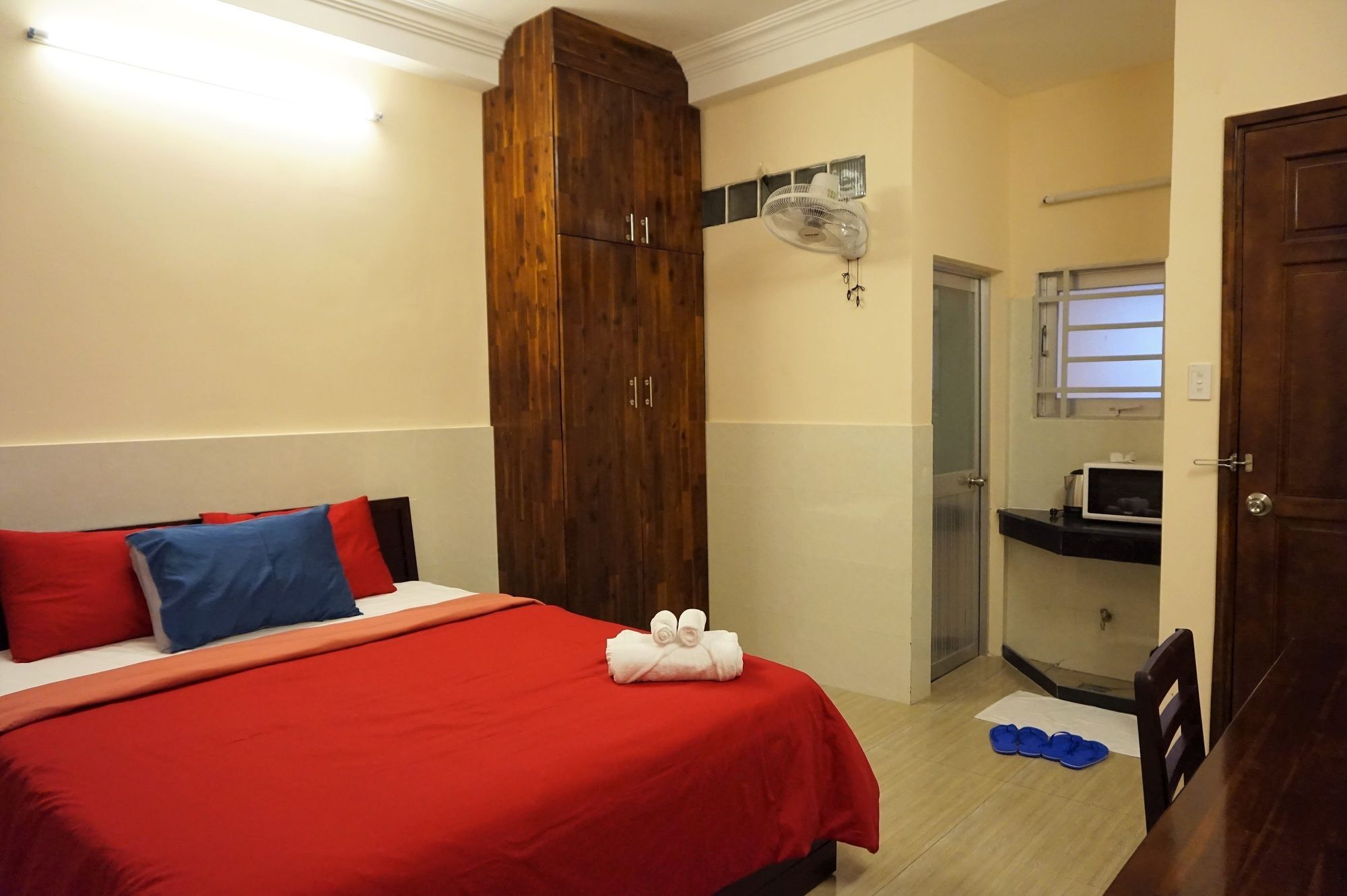 Reddoorz Near Khu Che Xuat Tan Thuan 2 Hotel Ho Chi Minh City Exterior photo